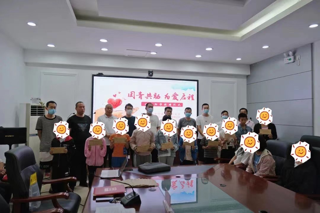 团1.jpg